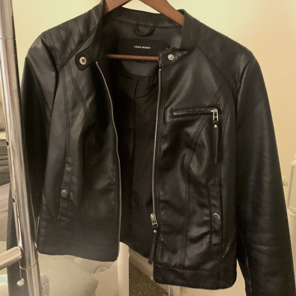 Vero Moda Leather Jacket